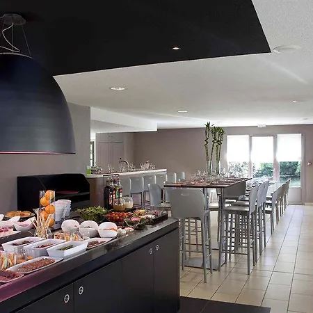 Campanile Prime - Lyon Ouest Hotel