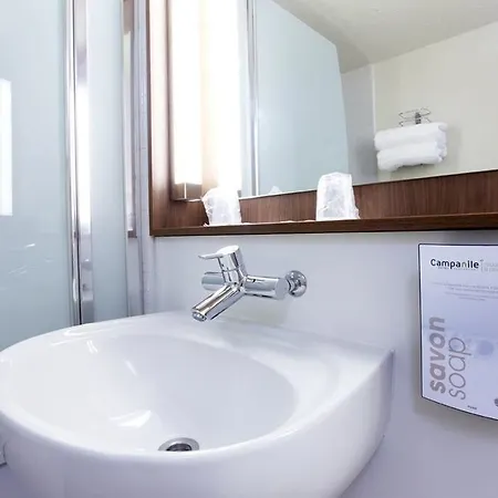 Hotel Campanile Lyon Ouest