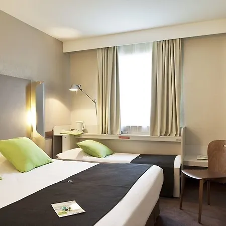 Campanile Lyon Ouest 3* Tassin-la-Demi-Lune