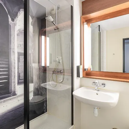 Campanile Prime - Lyon Ouest 3*